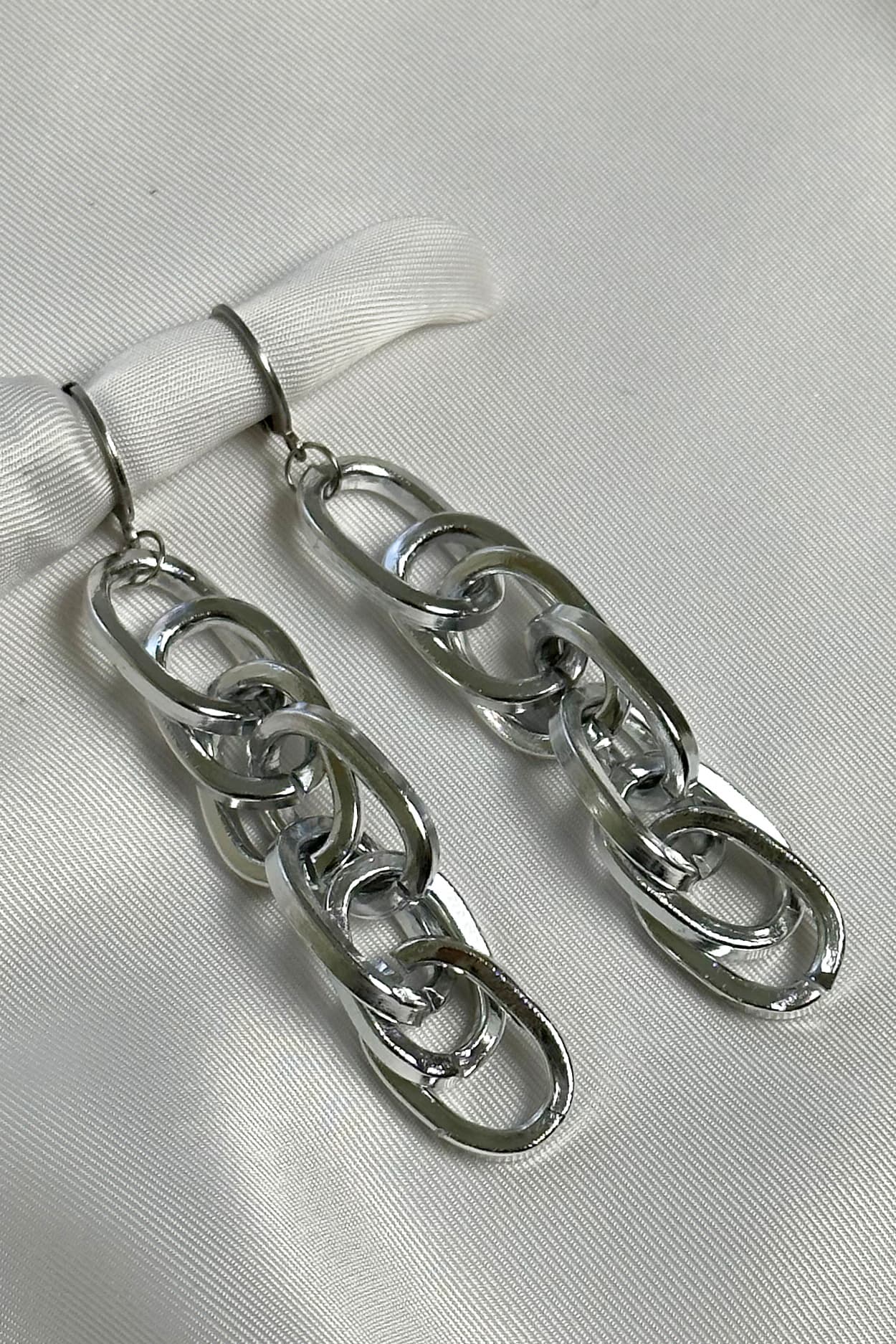 Chain Long Pair Earrings